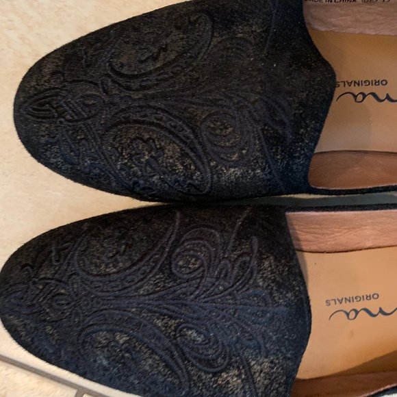 Nina Black Jacquard Smoking Shoes - Picture 3 of 3